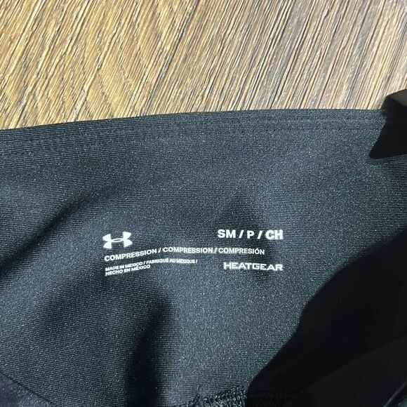 Under Armour Womens Black & Gray Compression Leggings Loose Fit Tank Top Small - Picture 5 of 10